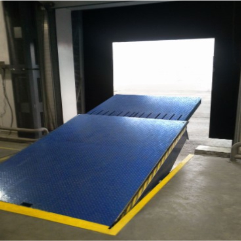 Telescopic Dock Leveler