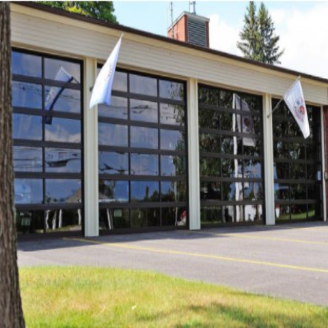 Transparent Sectional doo